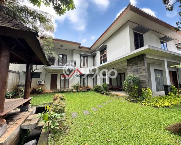 For Sale! Premium House LT 605m2 Desain Elegan di Cipete For Sale! Premium House LT 605m2 Desain Elegan di Cipete