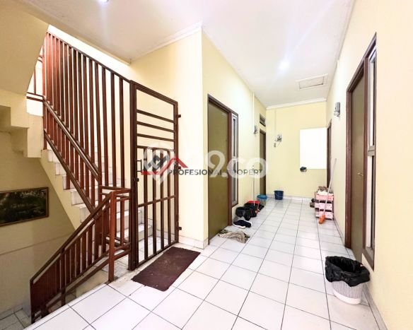 Kos-kosan Dijual di Pejaten Jakarta Selatan Luas 500m2 Kos-kosan Dijual di Pejaten Jakarta Selatan Luas 500m2