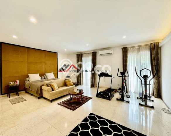 For Sale! Luxury House LT 425m2 Desain Elegan di Kemang For Sale! Luxury House LT 425m2 Desain Elegan di Kemang
