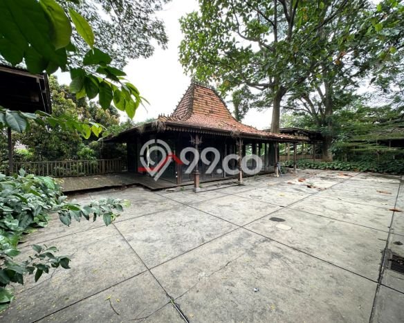 Hunian Mewah LB 1000m2 Siap Huni Desain Elegan di Kemang, Jakarta Selatan Hunian Mewah LB 1000m2 Siap Huni Desain Elegan di Kemang, Jakarta Selatan