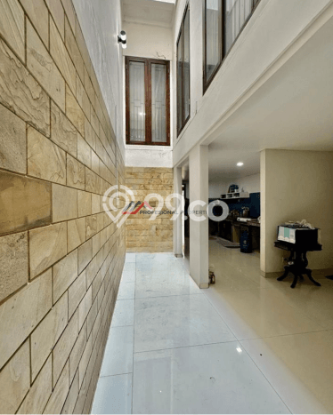 For Sale! Luxury House LT 225m2 Desain Modern di Lebak Bulus For Sale! Luxury House LT 225m2 Desain Modern di Lebak Bulus