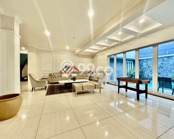 Hunian Elit LB 1000m2 Siap Pakai Desain Elegan di Kemang, Jakarta Selatan Hunian Elit LB 1000m2 Siap Pakai Desain Elegan di Kemang, Jakarta Selatan