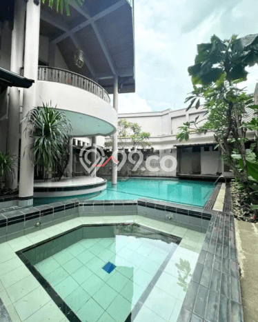 Hunian Elit LB 800m2 Siap Huni Desain Elegan di Pondok Indah, Jakarta Selatan Hunian Elit LB 800m2 Siap Huni Desain Elegan di Pondok Indah, Jakarta Selatan