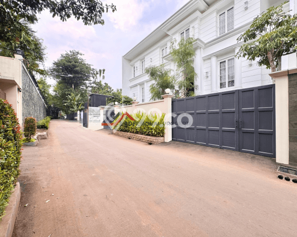 Rumah Elit Modern Siap Huni di Kemang Jakarta Selatan Rumah Elit Modern Siap Huni di Kemang Jakarta Selatan