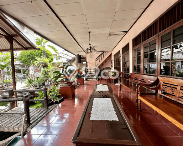 For Sale! Luxury House LT 1700m2 Desain Elegan di Lebak Bulus For Sale! Luxury House LT 1700m2 Desain Elegan di Lebak Bulus