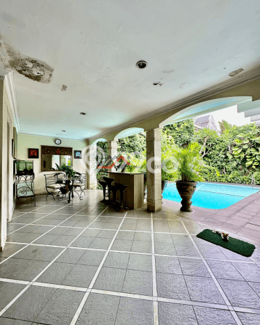 Dijual Rumah Luas Megah Dengan View Eksklusif di Kemang, Jakarta Selatan Dijual Rumah Luas Megah Dengan View Eksklusif di Kemang, Jakarta Selatan