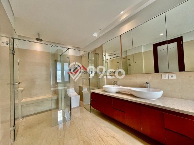 Hunian Mewah Dijual LT 407m2 di Cilandak, Jakarta Selatan Hunian Mewah Dijual LT 407m2 di Cilandak, Jakarta Selatan