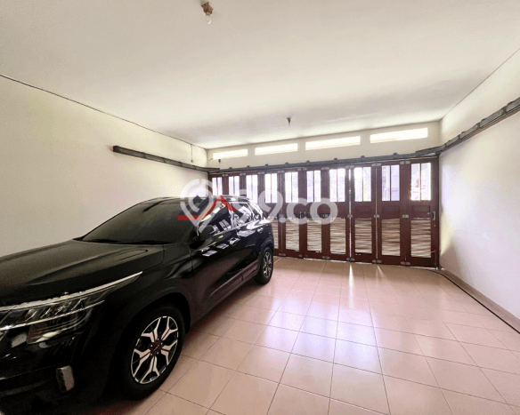 Hunian Mewah LB 320m2 Siap Pakai Desain Elegan di Cipete, Jakarta Selatan Hunian Mewah LB 320m2 Siap Pakai Desain Elegan di Cipete, Jakarta Selatan