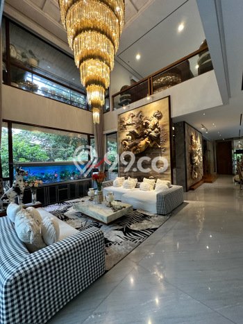 Hunian Mewah Siap Huni LT 816m2 di Kebayoran Baru, Jakarta Selatan Hunian Mewah Siap Huni LT 816m2 di Kebayoran Baru, Jakarta Selatan