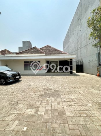 Hunian Eksklusif Siap Huni LT 597m2 di Tanah Abang, Jakarta Pusat Hunian Eksklusif Siap Huni LT 597m2 di Tanah Abang, Jakarta Pusat