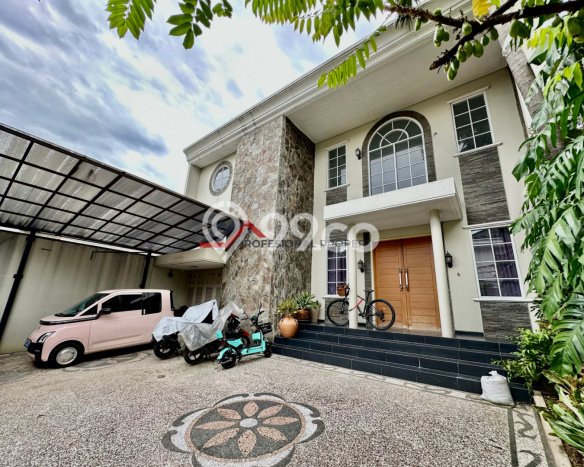 Rumah Mewah LB 560m2 Siap Huni Desain Elegan di Pejaten, Jakarta Selatan Rumah Mewah LB 560m2 Siap Huni Desain Elegan di Pejaten, Jakarta Selatan