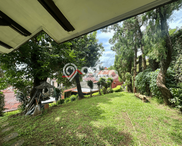Dijual Rumah Luas Megah Dengan View Eksklusif di Pejaten, Jakarta Selatan Dijual Rumah Luas Megah Dengan View Eksklusif di Pejaten, Jakarta Selatan