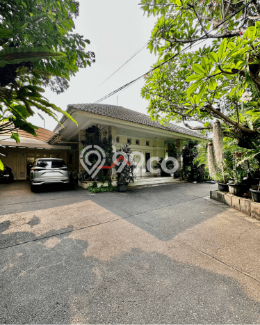 Dijual Rumah Luas Megah Dengan View Eksklusif di Kemang, Jakarta Selatan Dijual Rumah Luas Megah Dengan View Eksklusif di Kemang, Jakarta Selatan