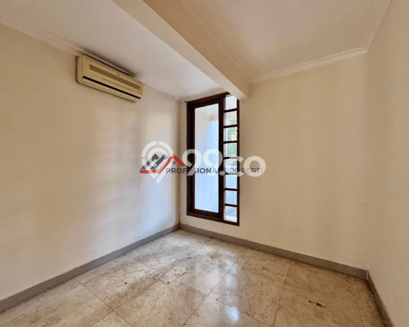 Dijual Rumah Mewah Elegan Dengan View Cantik di Lebak Bulus, Jakarta Selatan Dijual Rumah Mewah Elegan Dengan View Cantik di Lebak Bulus, Jakarta Selatan