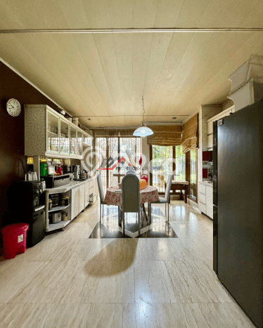 Jual Rumah Luas Megah Dengan View Cantik di Kemang, Jakarta Selatan Jual Rumah Luas Megah Dengan View Cantik di Kemang, Jakarta Selatan