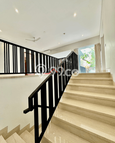 For Sale! Premium House LT 450m2 Desain Modern di Cipete For Sale! Premium House LT 450m2 Desain Modern di Cipete