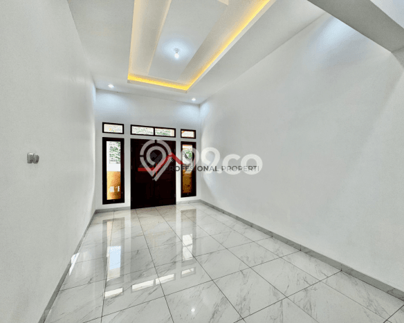 Rumah Luxury Modern Siap Huni di Pejaten Jakarta Selatan Rumah Luxury Modern Siap Huni di Pejaten Jakarta Selatan