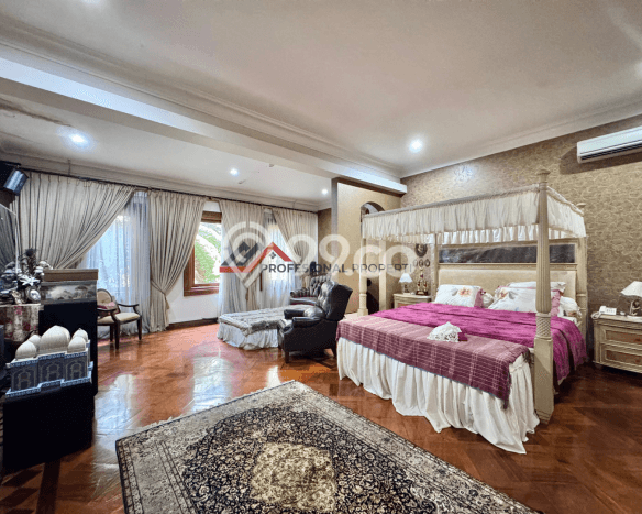 Ready to Use! Premium House LT 1100m2 Desain Elegan di Pondok Indah Ready to Use! Premium House LT 1100m2 Desain Elegan di Pondok Indah