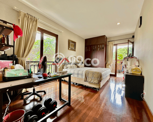 Rumah Elit LB 450m2 Siap Pakai Desain Elegan di Kemang, Jakarta Selatan Rumah Elit LB 450m2 Siap Pakai Desain Elegan di Kemang, Jakarta Selatan