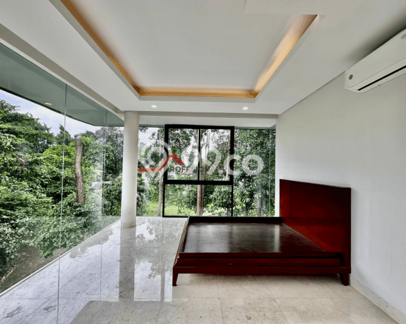 Rumah Elit LB 550m2 Siap Huni Desain Elegan di Kemang, Jakarta Selatan Rumah Elit LB 550m2 Siap Huni Desain Elegan di Kemang, Jakarta Selatan