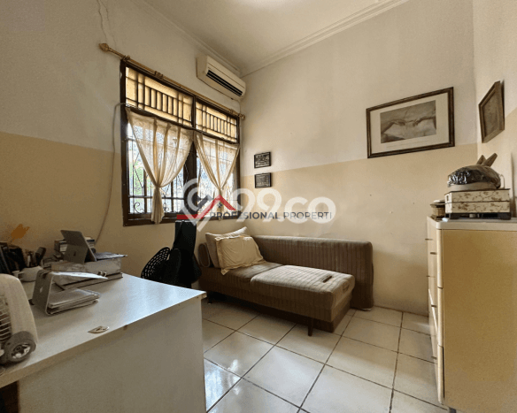 Dijual Rumah Luas Megah Dengan View Eksklusif di Pejaten, Jakarta Selatan Dijual Rumah Luas Megah Dengan View Eksklusif di Pejaten, Jakarta Selatan