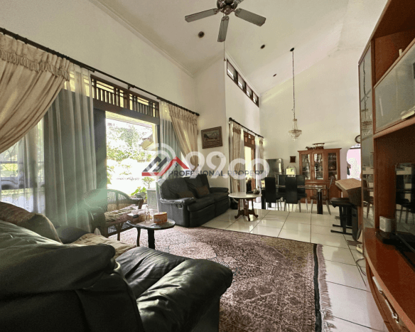 Dijual Rumah Luas Megah Dengan View Eksklusif di Pejaten, Jakarta Selatan Dijual Rumah Luas Megah Dengan View Eksklusif di Pejaten, Jakarta Selatan