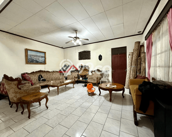 For Sale! Luxury House LT 1700m2 Desain Elegan di Lebak Bulus For Sale! Luxury House LT 1700m2 Desain Elegan di Lebak Bulus