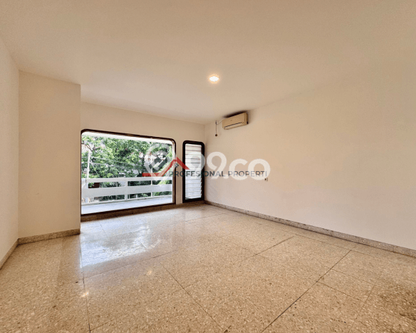 Jual Rumah Luas Elegan Dengan View Cantik di Pondok Indah, Jakarta Selatan Jual Rumah Luas Elegan Dengan View Cantik di Pondok Indah, Jakarta Selatan