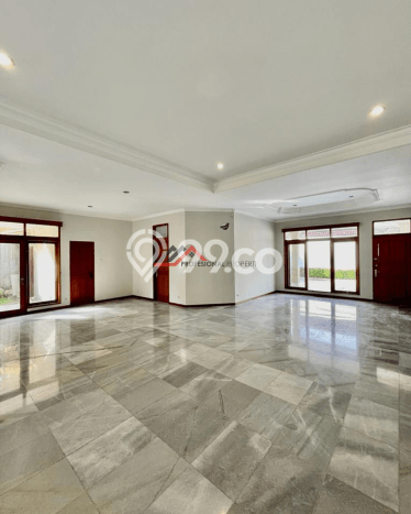 Dijual Rumah Mewah Megah Dengan View Eksklusif di Kemang, Jakarta Selatan Dijual Rumah Mewah Megah Dengan View Eksklusif di Kemang, Jakarta Selatan