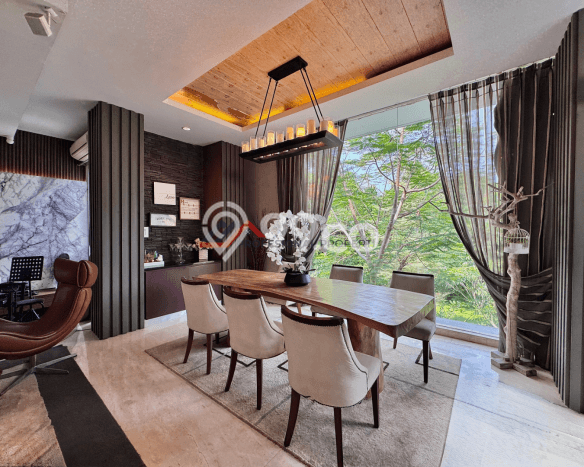 Rumah Mewah LB 436m2 Siap Pakai Desain Elegan di Kemang, Jakarta Selatan Rumah Mewah LB 436m2 Siap Pakai Desain Elegan di Kemang, Jakarta Selatan