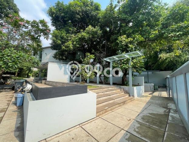 Unit Kantor Dijual di Jakarta Selatan LT 1699m2 & LB 1040m2 Unit Kantor Dijual di Jakarta Selatan LT 1699m2 & LB 1040m2