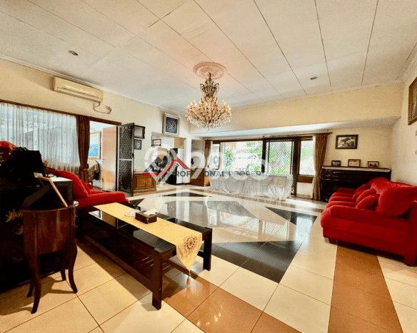 Rumah Elit Modern Tanpa Renovasi di Kemang Jakarta Selatan Rumah Elit Modern Tanpa Renovasi di Kemang Jakarta Selatan