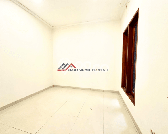 Rumah Eksklusif Siap Huni LT 128m2 di Jagakarsa, Jakarta Selatan Rumah Eksklusif Siap Huni LT 128m2 di Jagakarsa, Jakarta Selatan