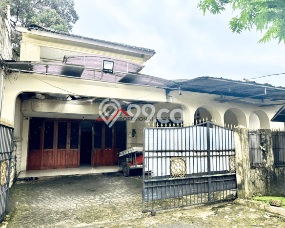 Rumah Mewah Siap Huni LT 1808m2 di Cilandak, Jakarta Selatan Rumah Mewah Siap Huni LT 1808m2 di Cilandak, Jakarta Selatan