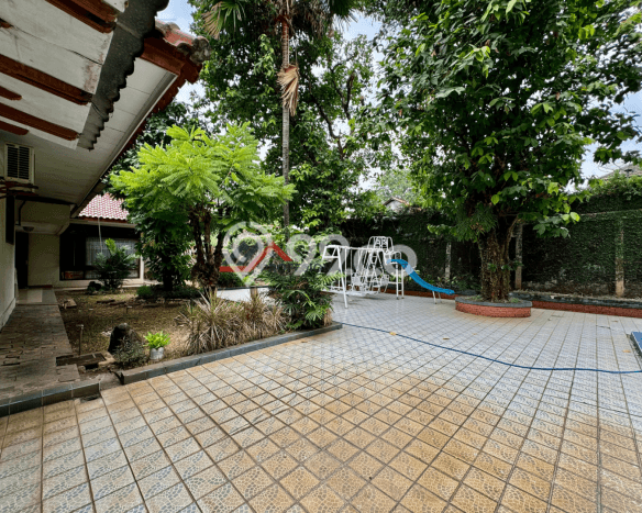 Rumah Elit Modern Tanpa Renovasi di Kemang Jakarta Selatan Rumah Elit Modern Tanpa Renovasi di Kemang Jakarta Selatan