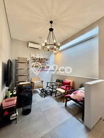 Hunian Elit LB 221m2 Siap Pakai Desain Elegan di Kemang, Jakarta Selatan Hunian Elit LB 221m2 Siap Pakai Desain Elegan di Kemang, Jakarta Selatan