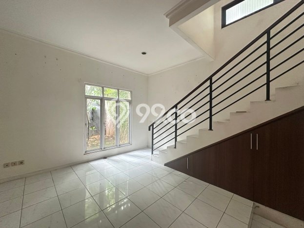 Rumah Luas Asri 3 KT Siap Huni di Pangkalan Jati Depok Rumah Luas Asri 3 KT Siap Huni di Pangkalan Jati Depok