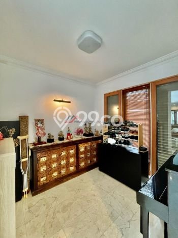 Jual Rumah Luas Elegan Dengan View Cantik di Kemang, Jakarta Selatan Jual Rumah Luas Elegan Dengan View Cantik di Kemang, Jakarta Selatan