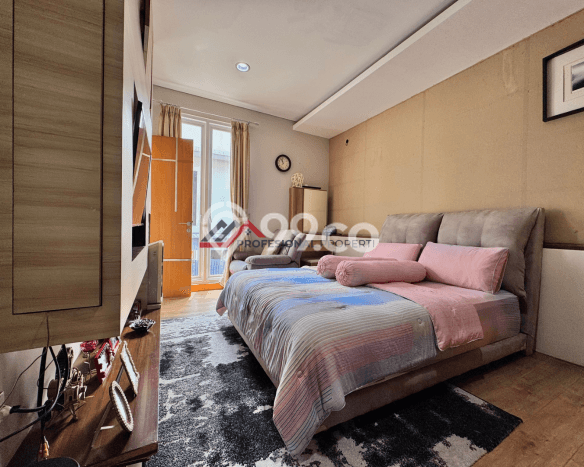 Rumah Mewah LB 436m2 Siap Pakai Desain Elegan di Kemang, Jakarta Selatan Rumah Mewah LB 436m2 Siap Pakai Desain Elegan di Kemang, Jakarta Selatan