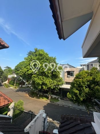 Rumah di Pondok Indah, Dekat Fasilitas, LT 227m² Rumah di Pondok Indah, Dekat Fasilitas, LT 227m²