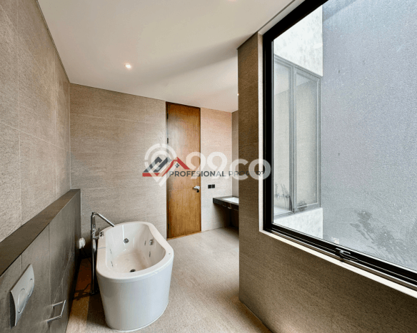 Rumah Mewah LB 450m2 Siap Huni Desain Elegan di Kemang, Jakarta Selatan Rumah Mewah LB 450m2 Siap Huni Desain Elegan di Kemang, Jakarta Selatan