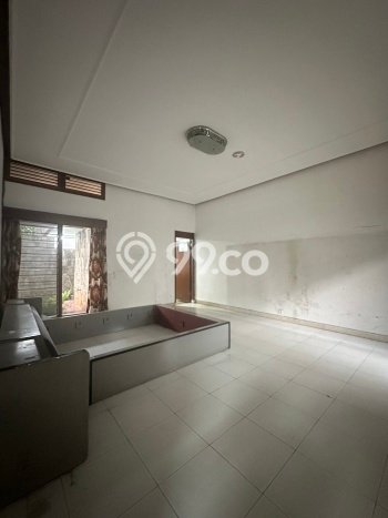 Dijual Rumah Premium dengan Fasilitas Sekitar Komplit di Kebayoran Lama, Jakarta Selatan Dijual Rumah Premium dengan Fasilitas Sekitar Komplit di Kebayoran Lama, Jakarta Selatan
