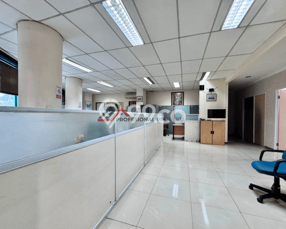 Kantor Bagus Dijual LB 200m2 Lokasi Strategis Jakarta Selatan Area Cocok untuk Berbisnis Kantor Bagus Dijual LB 200m2 Lokasi Strategis Jakarta Selatan Area Cocok untuk Berbisnis