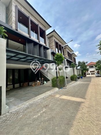 Siap Huni Rumah Mewah 3 Kamar di Cilandak Dekat ke Mana Saja Siap Huni Rumah Mewah 3 Kamar di Cilandak Dekat ke Mana Saja