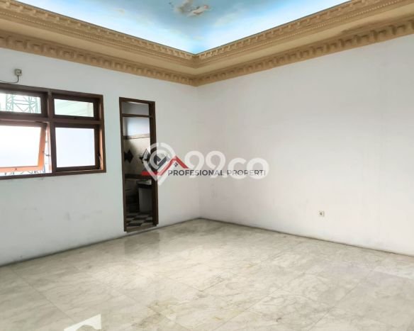 Sewa Rumah Nyaman LT 1397m2 / LB 1500m2 di Pondok Indah, Jakarta Selatan Sewa Rumah Nyaman LT 1397m2 / LB 1500m2 di Pondok Indah, Jakarta Selatan