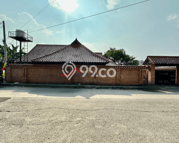 For Sale! Luxury House LT 900m2 Desain Modern di Pangkalan Jati For Sale! Luxury House LT 900m2 Desain Modern di Pangkalan Jati