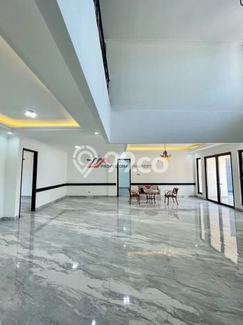 Hunian Mewah Siap Huni LT 780m2 di Cilandak, Jakarta Selatan Hunian Mewah Siap Huni LT 780m2 di Cilandak, Jakarta Selatan