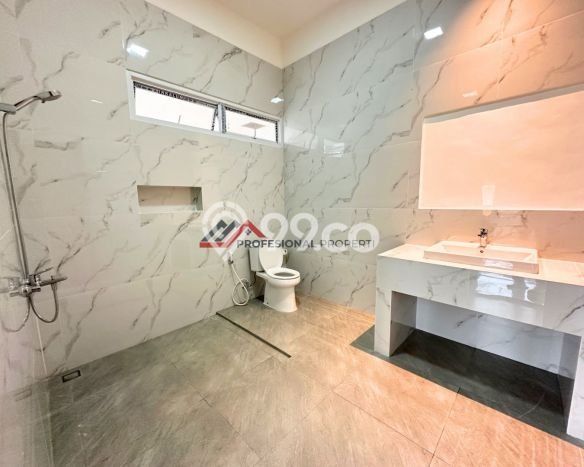 Hunian Modern Dikontrakkan 6 Kamar di Kebayoran Baru Bisa Nego Hunian Modern Dikontrakkan 6 Kamar di Kebayoran Baru Bisa Nego