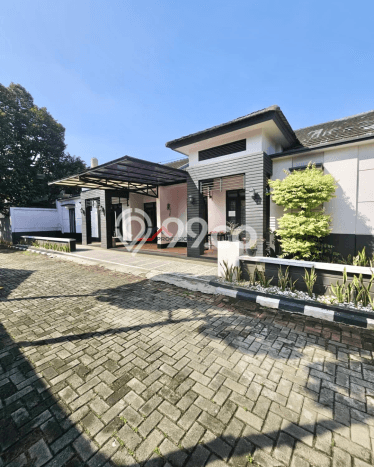 Rumah Mewah LB 250m2 Siap Pakai Desain Elegan di Kebagusan, Jakarta Selatan Rumah Mewah LB 250m2 Siap Pakai Desain Elegan di Kebagusan, Jakarta Selatan