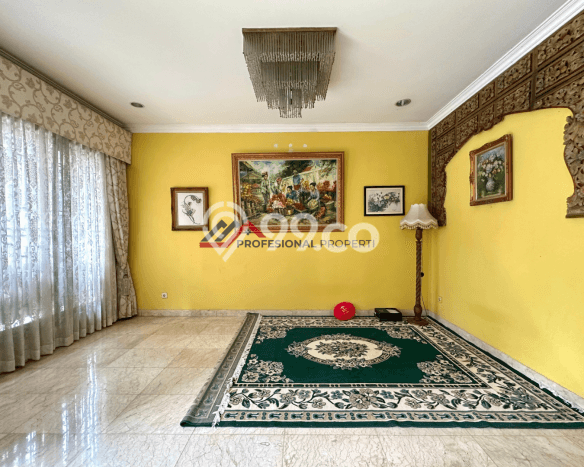 Rumah Mewah LB 350m2 Siap Huni Desain Elegan di Pejaten, Jakarta Selatan Rumah Mewah LB 350m2 Siap Huni Desain Elegan di Pejaten, Jakarta Selatan